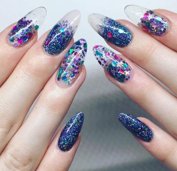 Amazing Glitter Nail Designs 2018-8-10-24beautytutorial.com