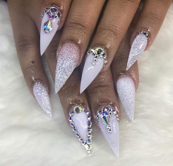 Amazing Glitter Nail Designs 2018-8-17-24beautytutorial.com