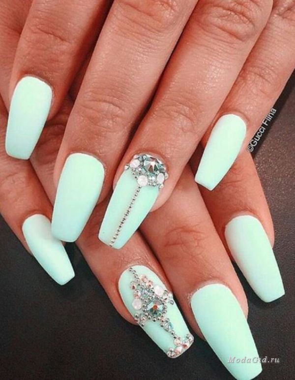 Fashionable manicure for summer-24beauty-25