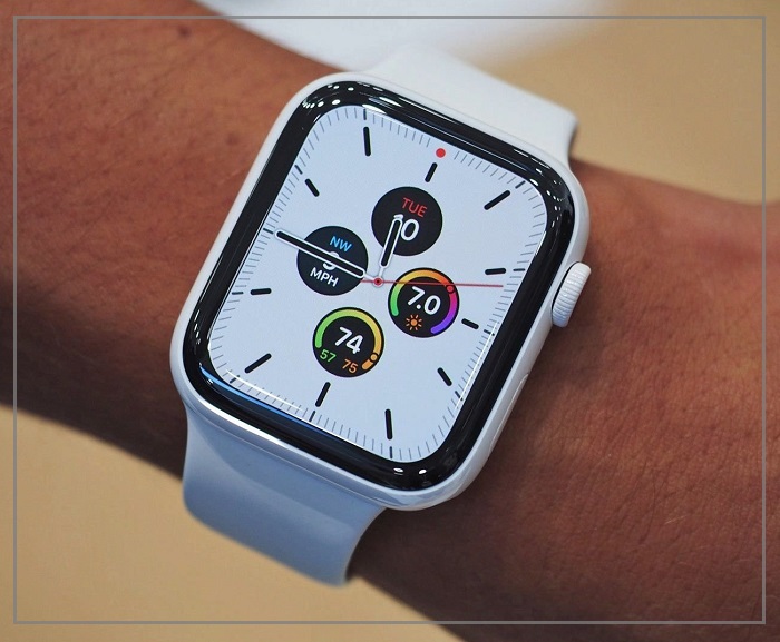How to Enable and Use Zooming on an Apple Watch